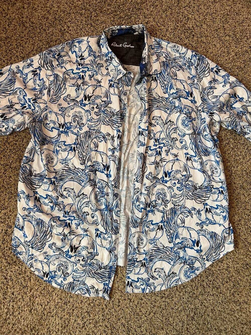 Robert Graham Button Down Shirt Size 3XLT Blue White Skull Print